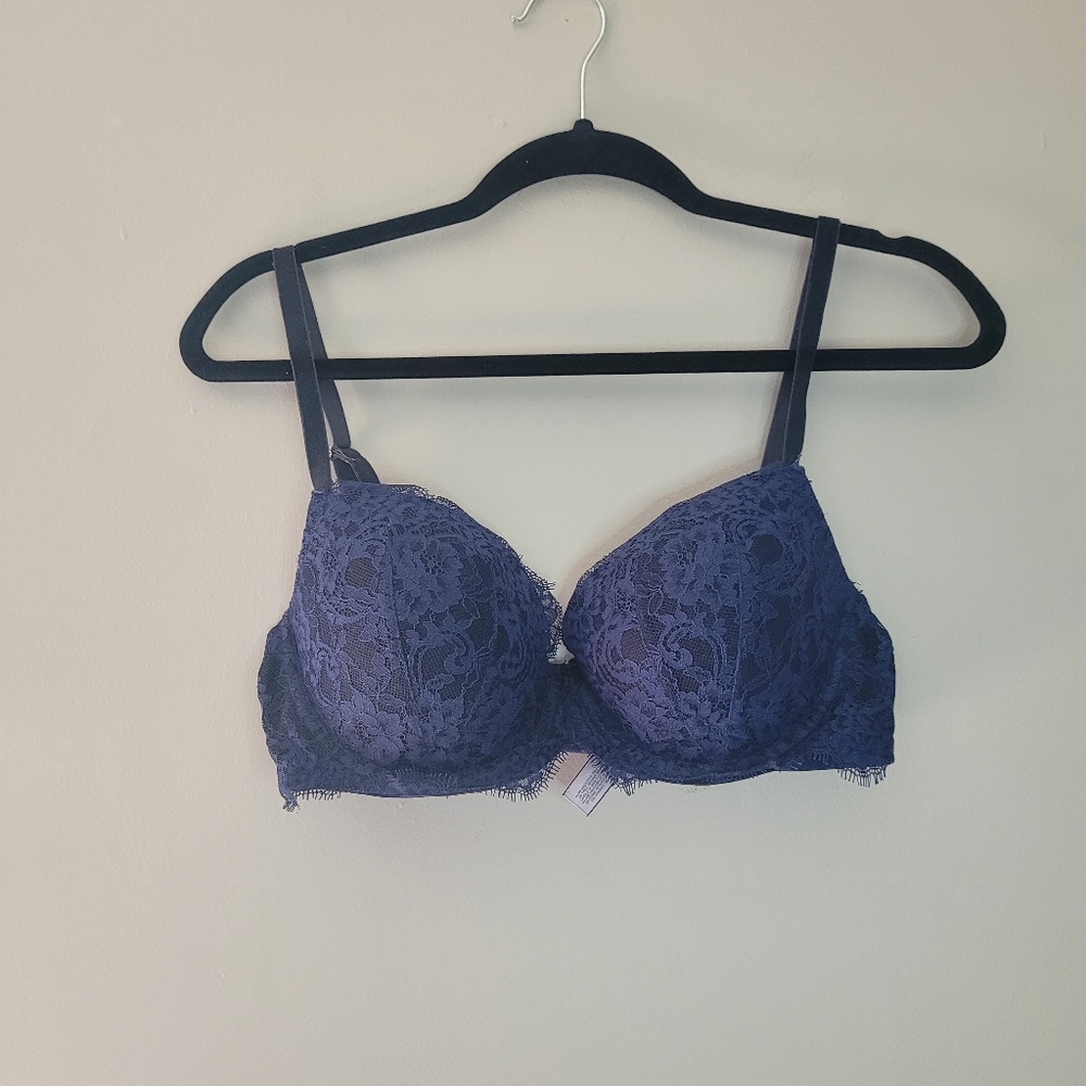 Victoria's Secret Navy Lace Dream Angels Lined Demi Bra